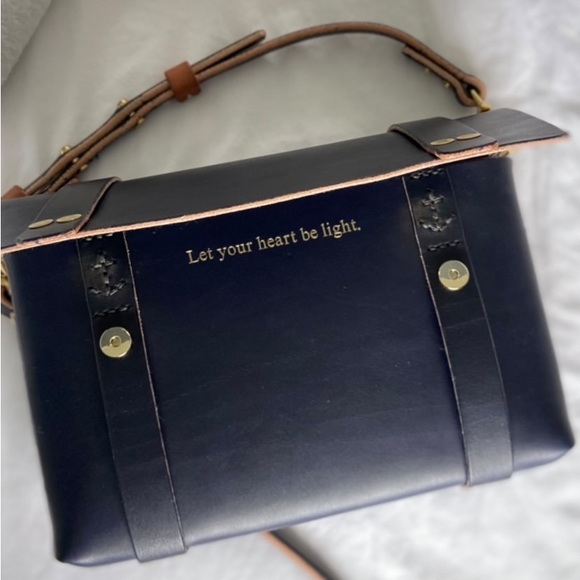 Coke & Co Genuine Leather Navy Clutch - Picture 1 of 4
